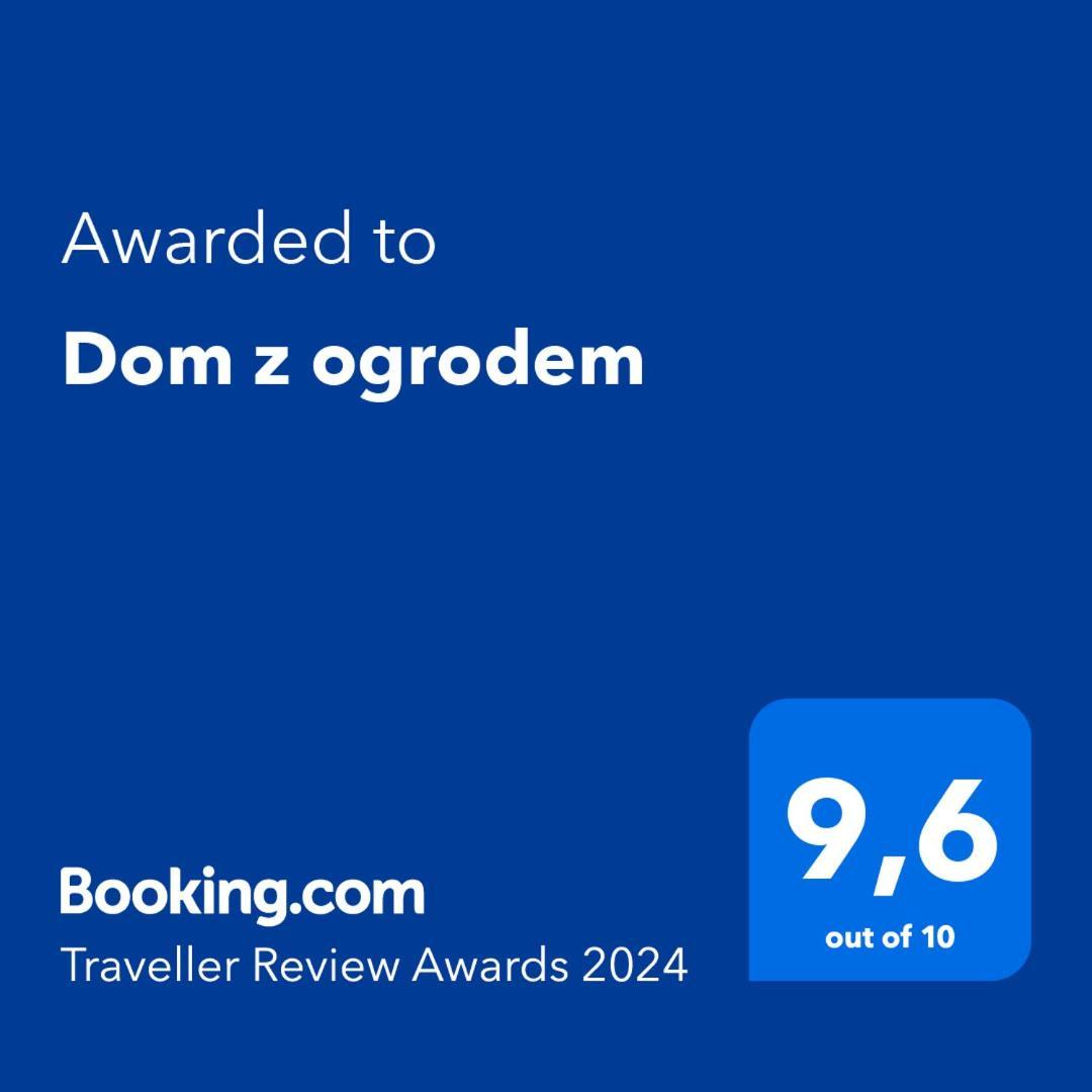 Dom Z Ogrodem Villa Laka  Kültér fotó